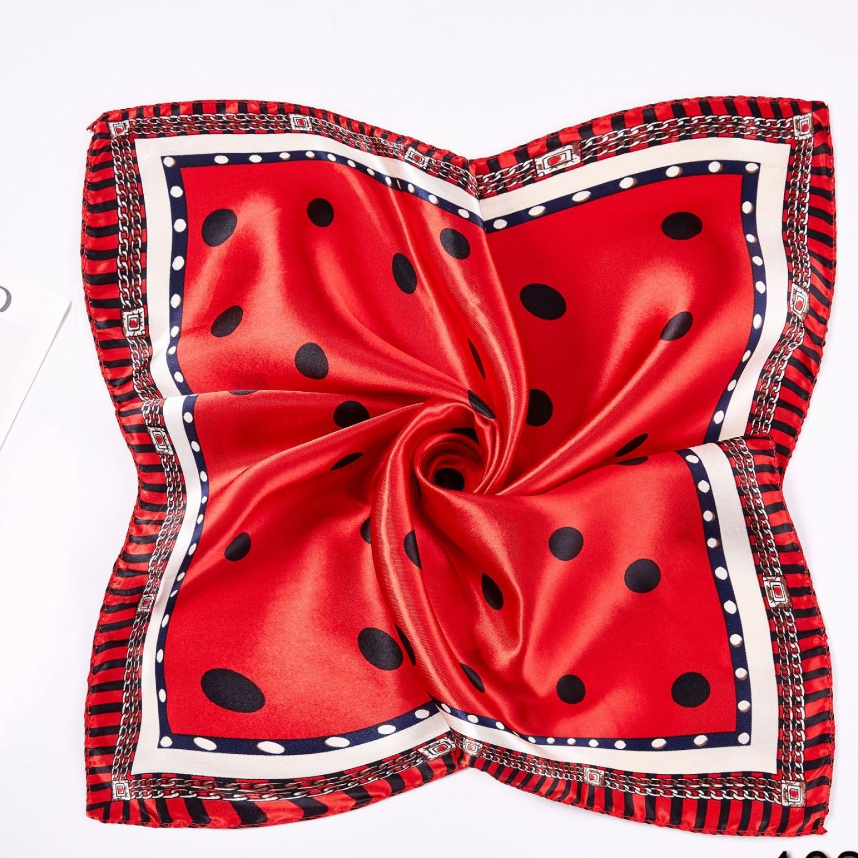 スカーフ 水玉とチェーン柄の華やか正方形　スカーフ