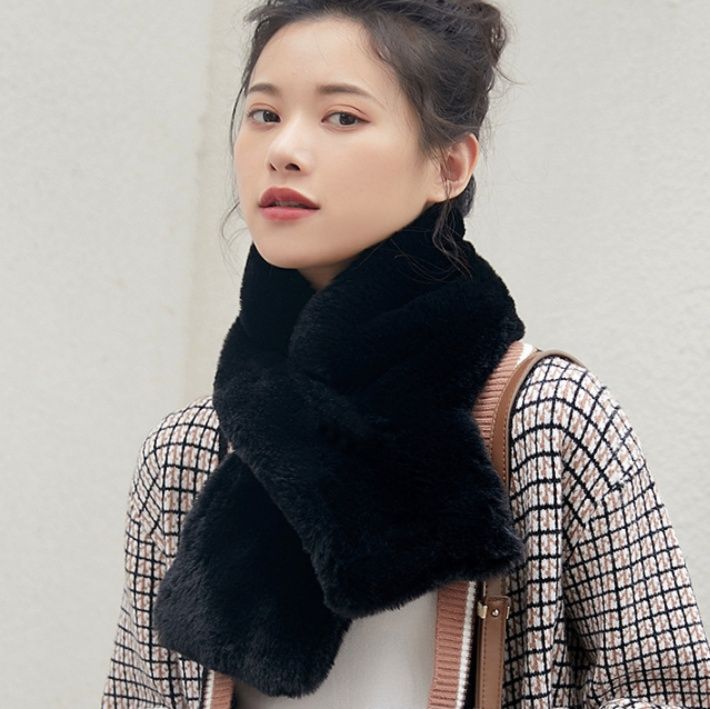 スカーフ ふんわり柔らかスカーフ巻き付けタイプ　ファー