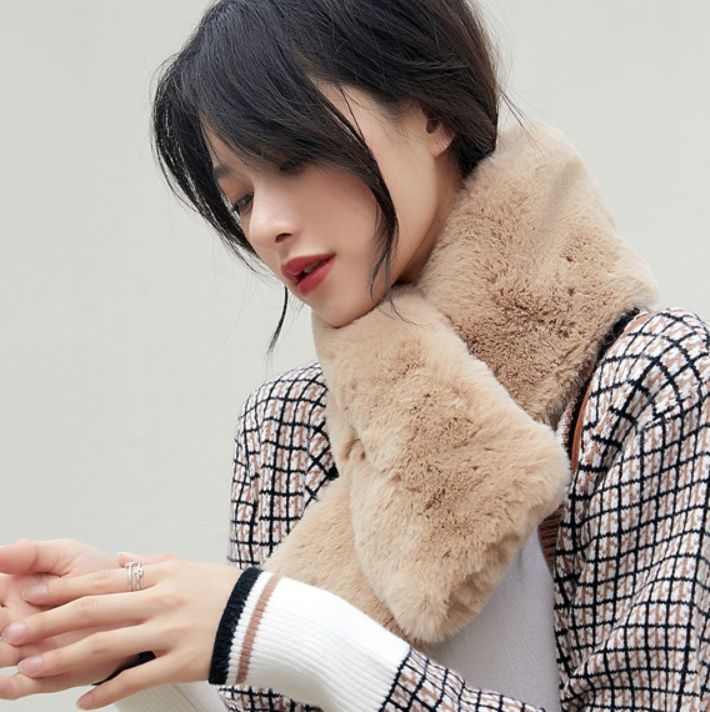 スカーフ ふんわり柔らかスカーフ巻き付けタイプ　ファー