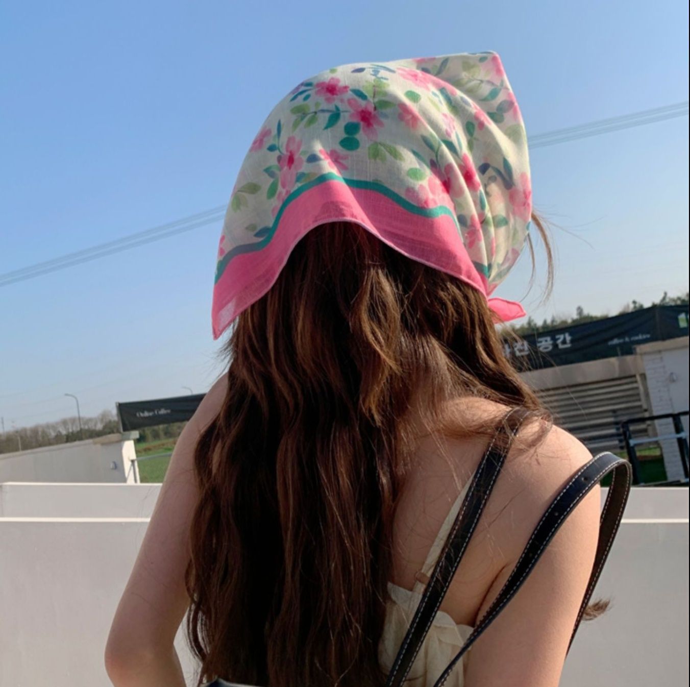 https://fulmo-img-server.com/luxyscarf/1782967368190_txrg2w64_pahd7tvo.jpeg