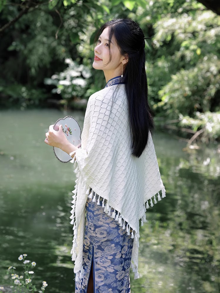 スカーフ 菱格フリンジ三角ストール