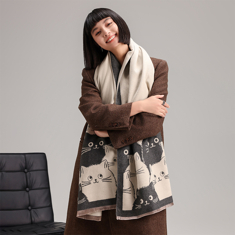 https://fulmo-img-server.com/luxyscarf/2dff4be2-1c15-41e3-9f41-c55b78e3de57.jpg