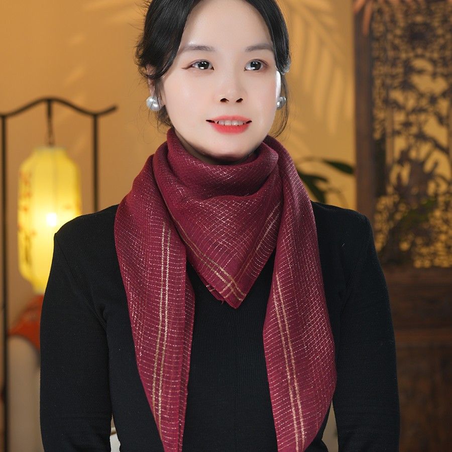 スカーフ 上品格子柄シルク風スカーフ