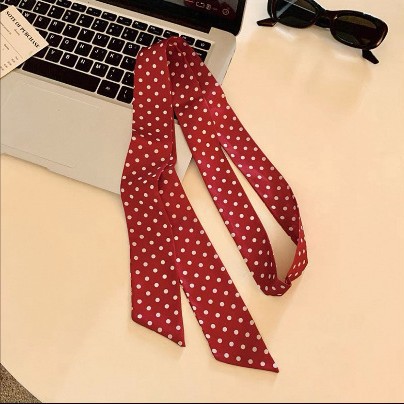 https://fulmo-img-server.com/luxyscarf/4e73c990-d68b-455e-8754-96584ee651eb.jpg