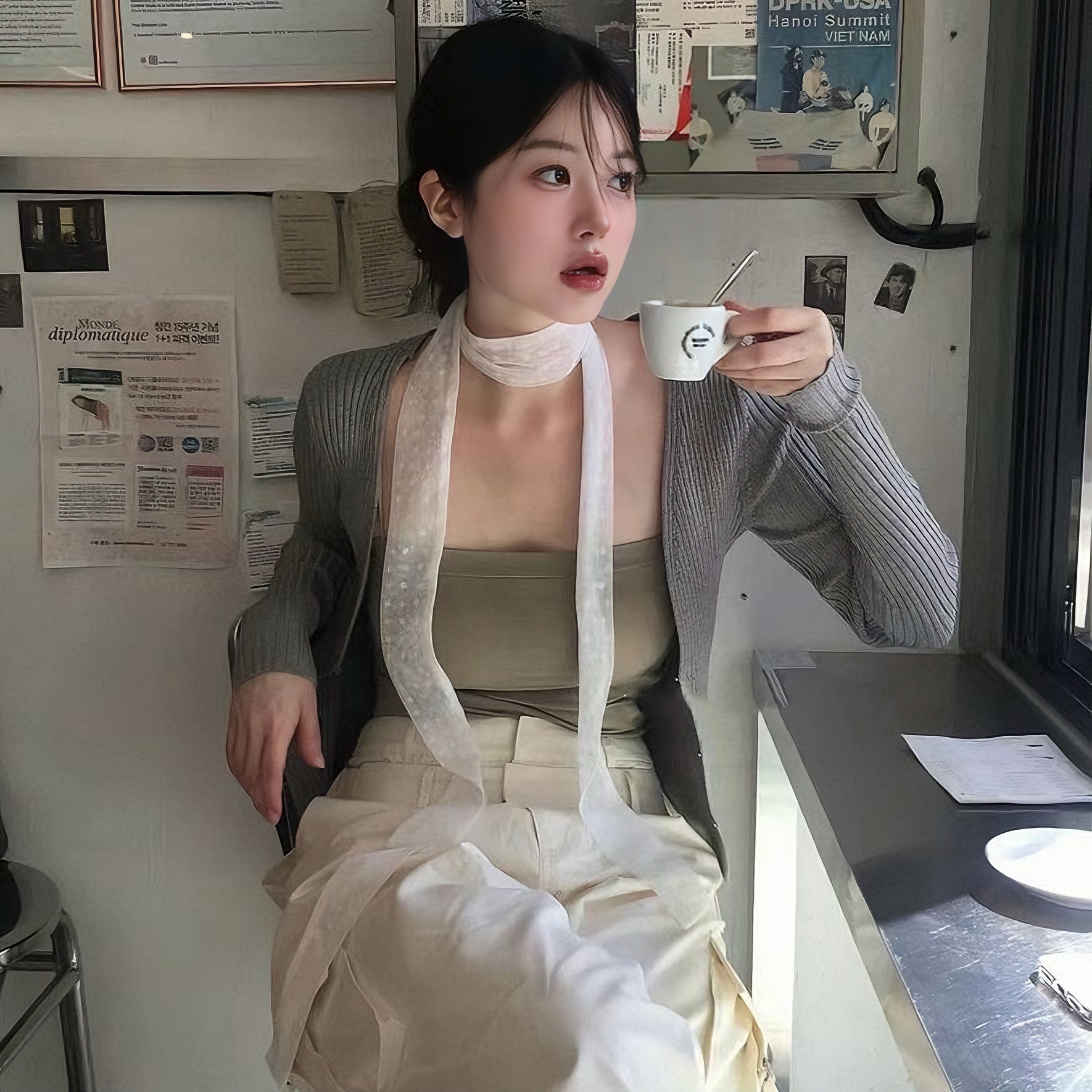 スカーフ 水玉模様の細長スカーフ