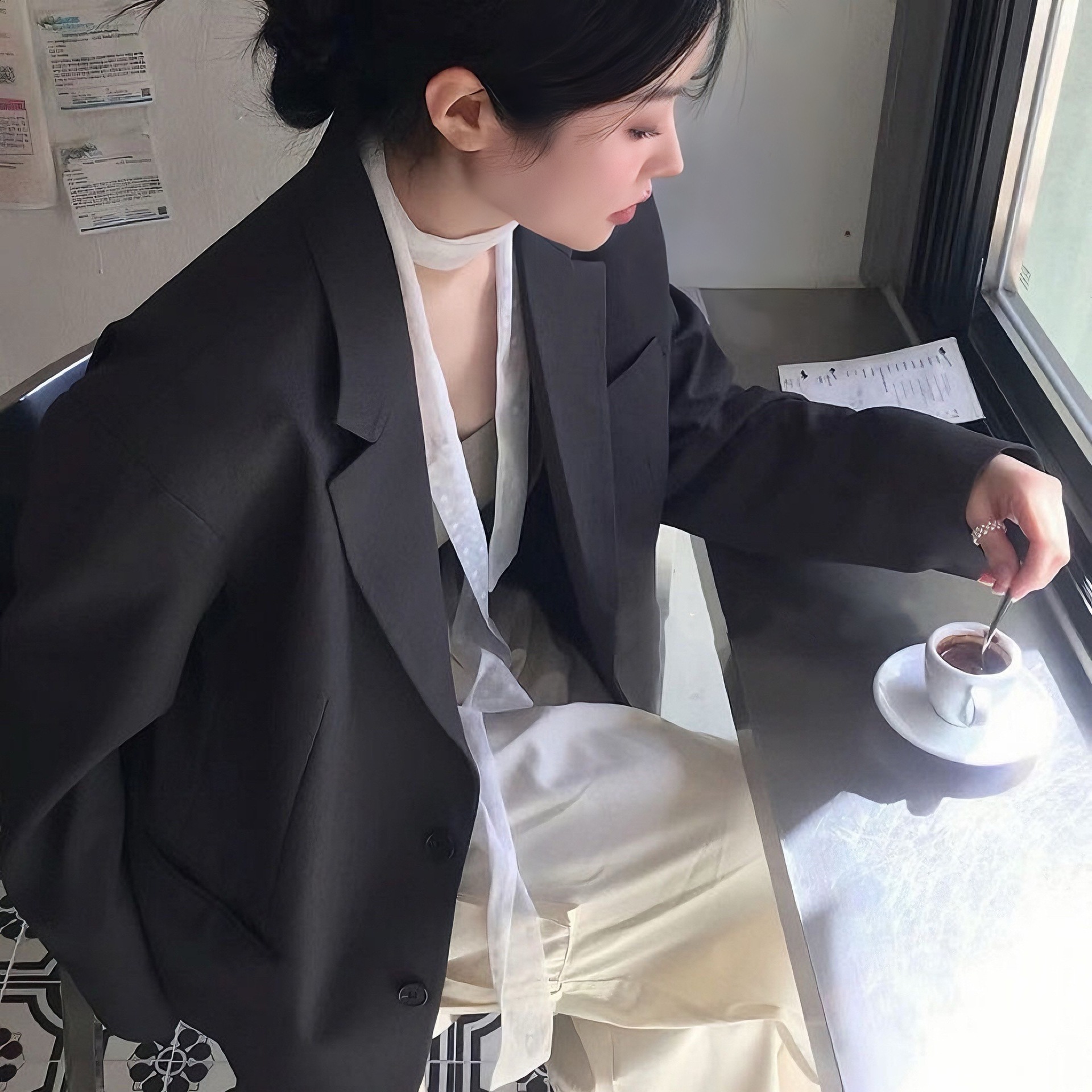 スカーフ 水玉模様の細長スカーフ