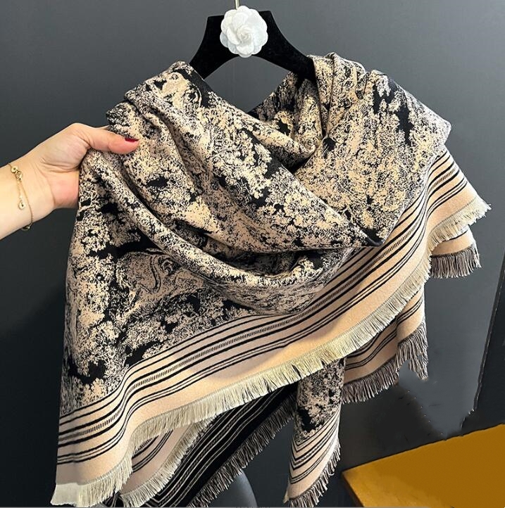 スカーフ 秋冬レディース大判スカーフ上品花柄フリンジ付き全6色