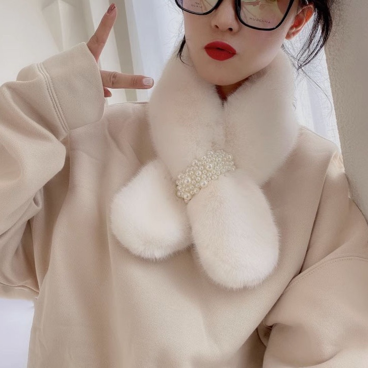 スカーフ パール付きふわふわ　ファー