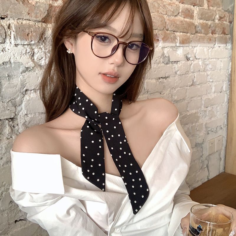 https://fulmo-img-server.com/luxyscarf/7290d892-a466-437d-9e04-b6b40fdfdf70.jpg