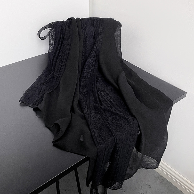 https://fulmo-img-server.com/luxyscarf/cecff756-1c4b-44a5-97ef-4a28231898b4.jpg