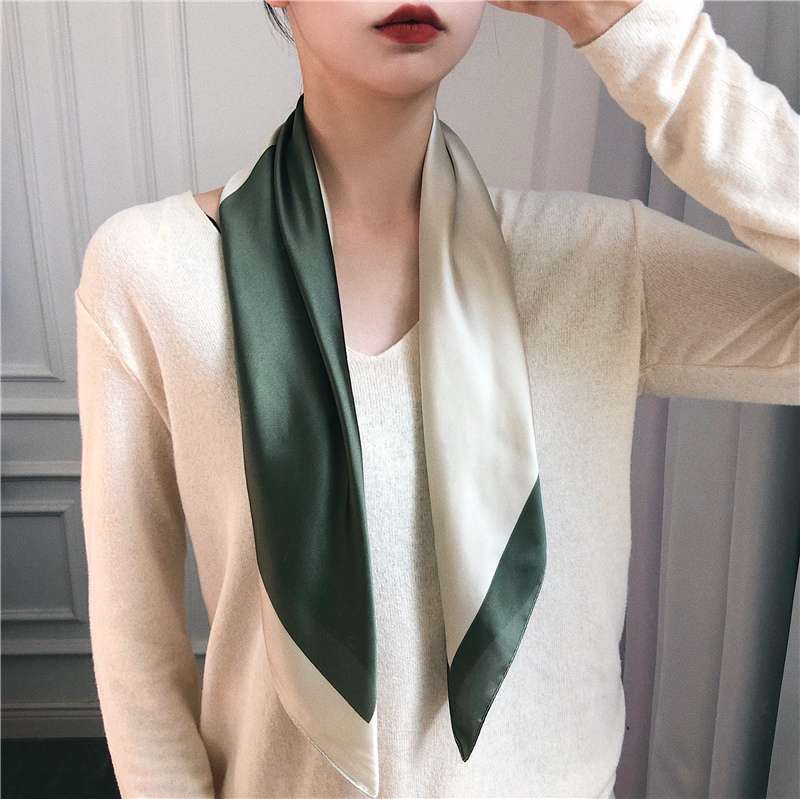 https://fulmo-img-server.com/luxyscarf/d0cbbb7c8b5e4fa2b22e14260dc3206d.jepg