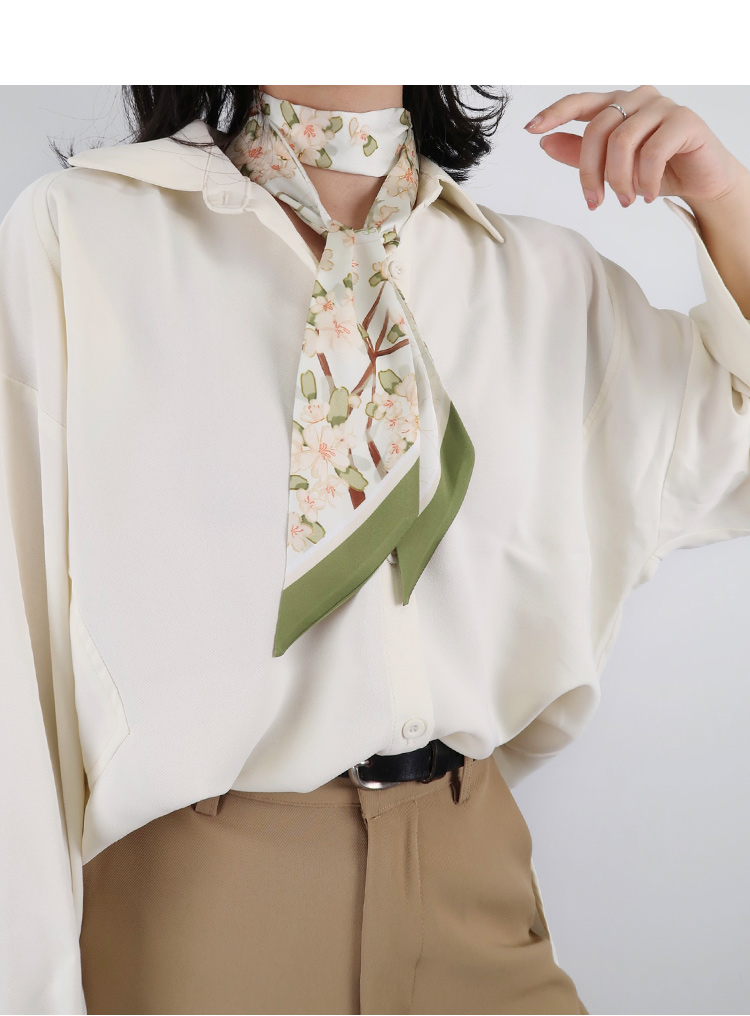 https://fulmo-img-server.com/luxyscarf/e3d8dbf2-2e7e-4497-9973-5d6c9712196f.jpg