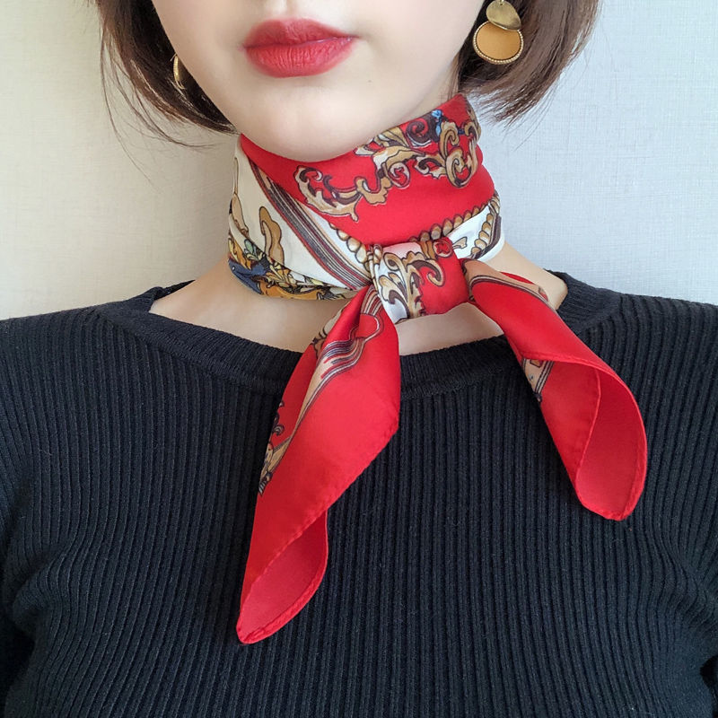 スカーフ 優美宮廷紋章シルクスカーフ
