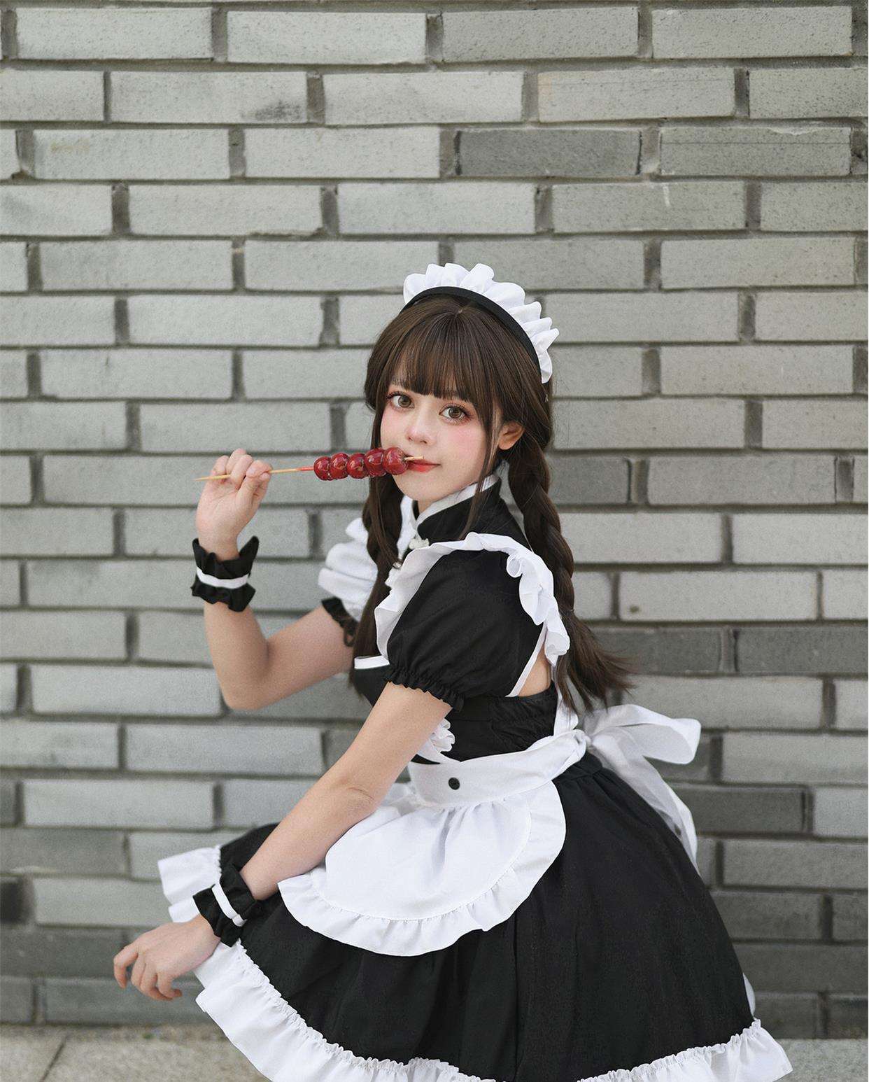 https://fulmo-img-server.com/maid-mania/26a092462f2e42e9b14ad033fc73c669.jepg