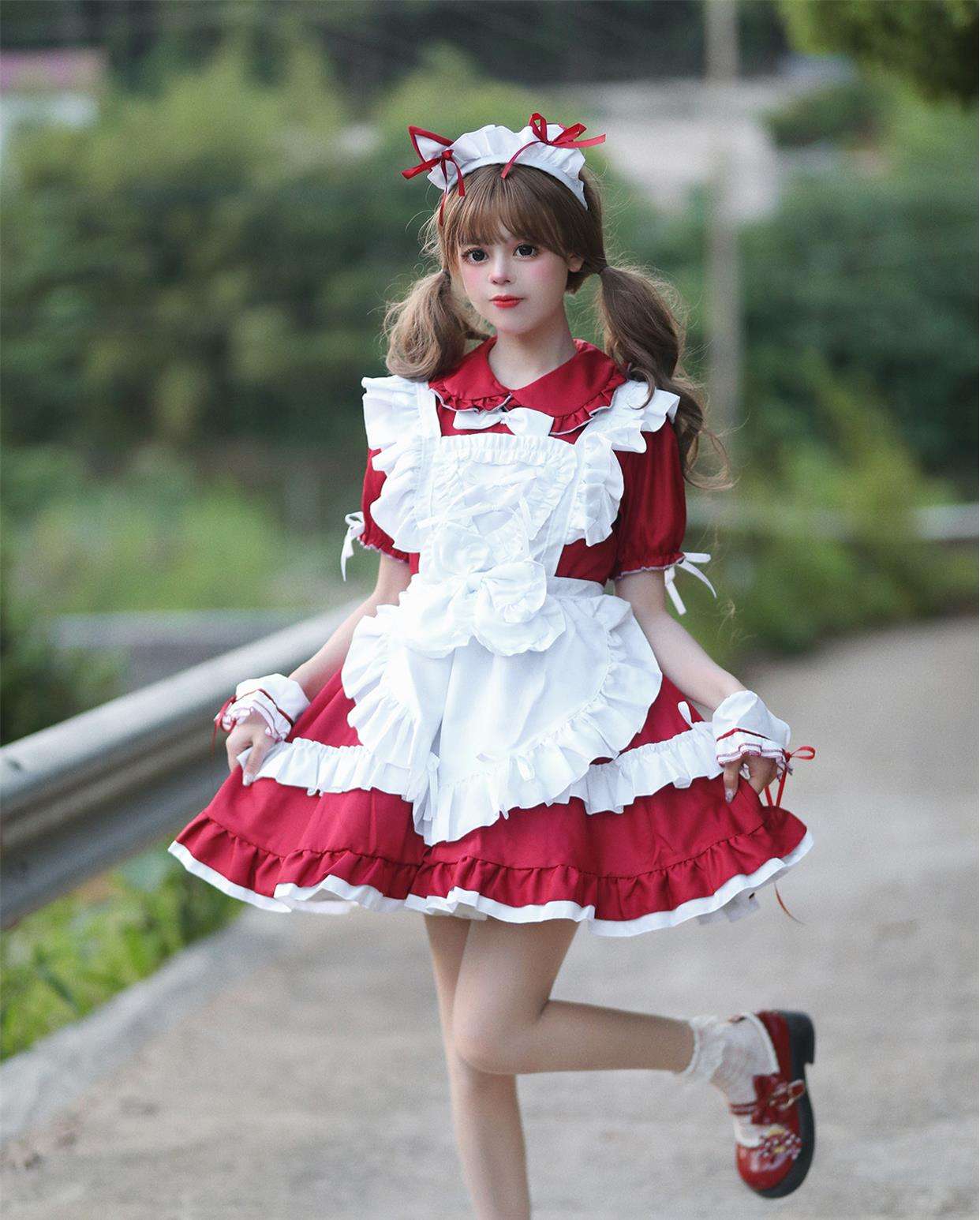 メイド服 フリルたっぷりメイド衣装