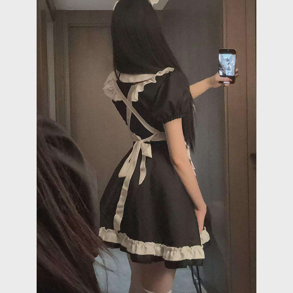 https://fulmo-img-server.com/maid-mania/c9cf868e286949f5926fb6b5b9634b5e.jepg