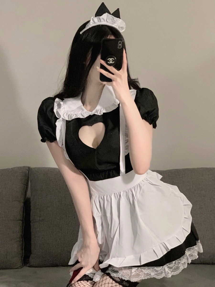 https://fulmo-img-server.com/maid-mania/d5659a76-f7e0-4c6e-bda0-77ffeb8474e2.jpg