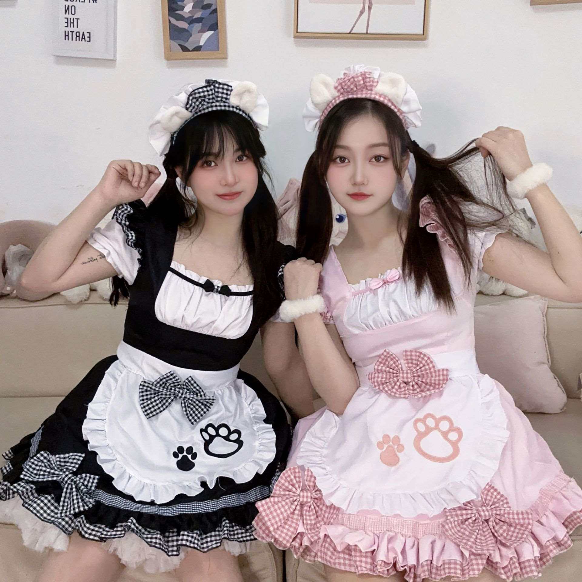 メイド服 肉球刺繍付き格子柄リボンフリルメイド服