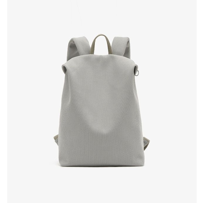 シンプル軽量マザーズリュック