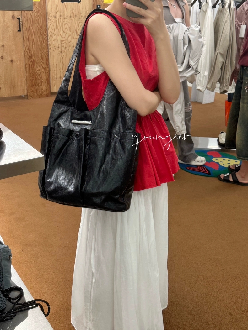 ふんわり軽やか ママトートバッグ