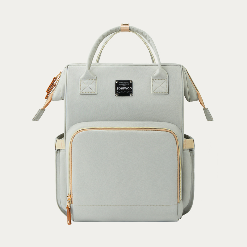 シンプル軽量ママバッグ