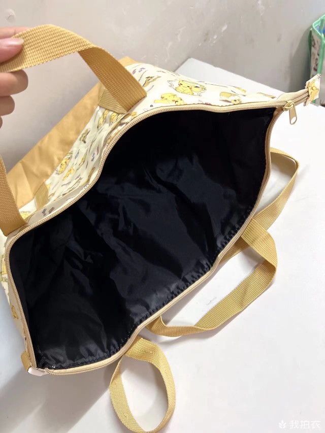 かわいい柄の多機能マザーズトートバッグ