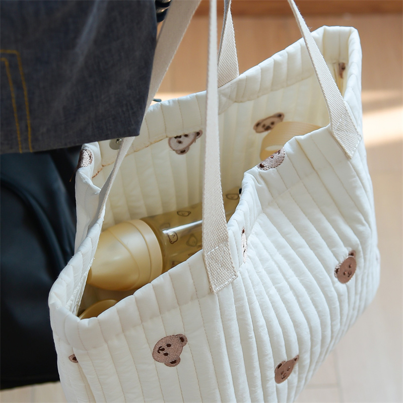 キルティング刺繍トートマザーズバッグ