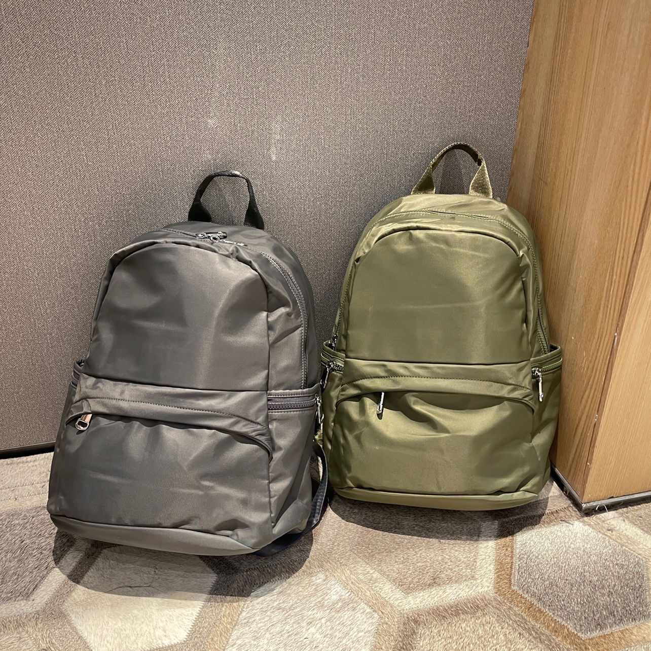 シンプル多機能マザーズリュック