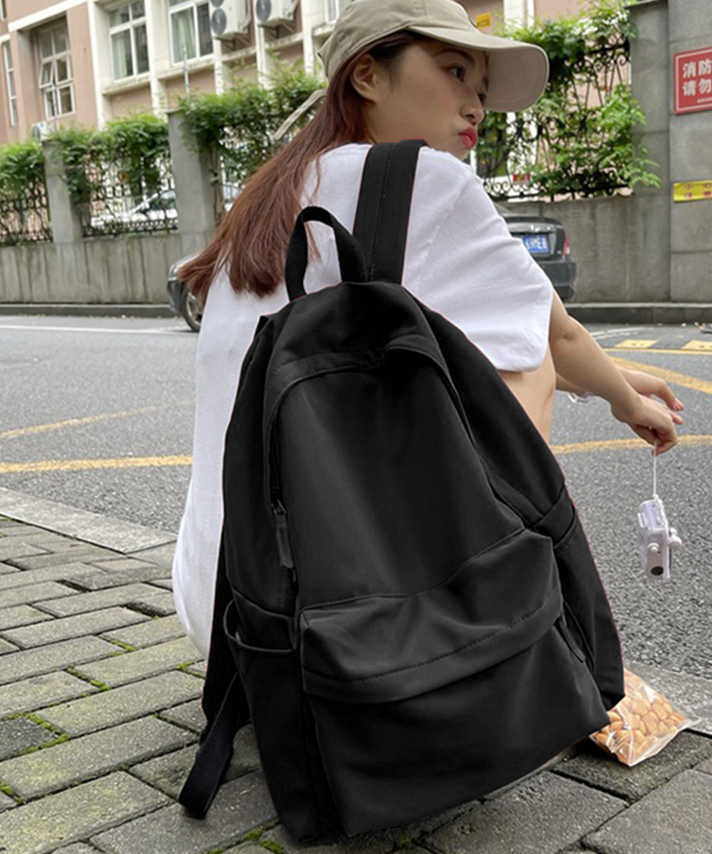 https://fulmo-img-server.com/mama-bag/d85f5da8-20fa-41f8-8368-b9da4e1e43f1.jpg
