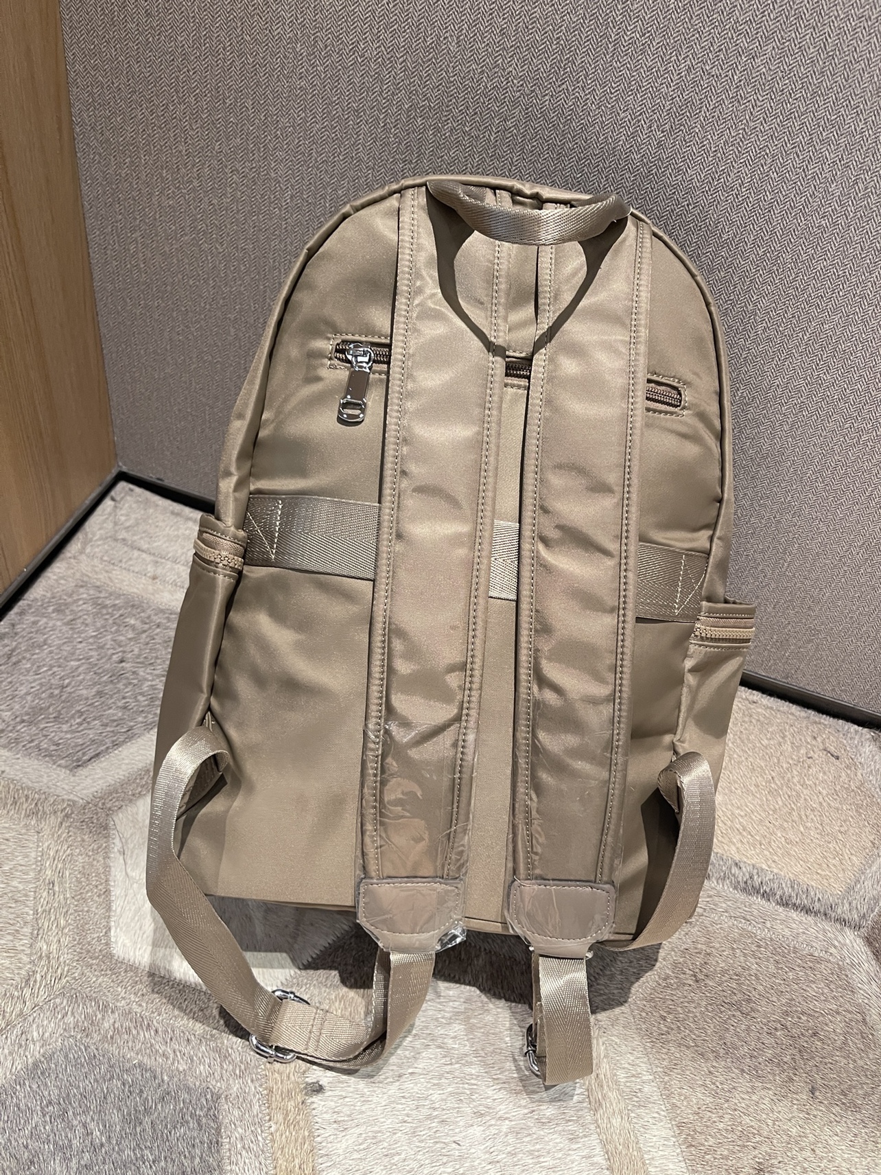 シンプル多機能マザーズリュック
