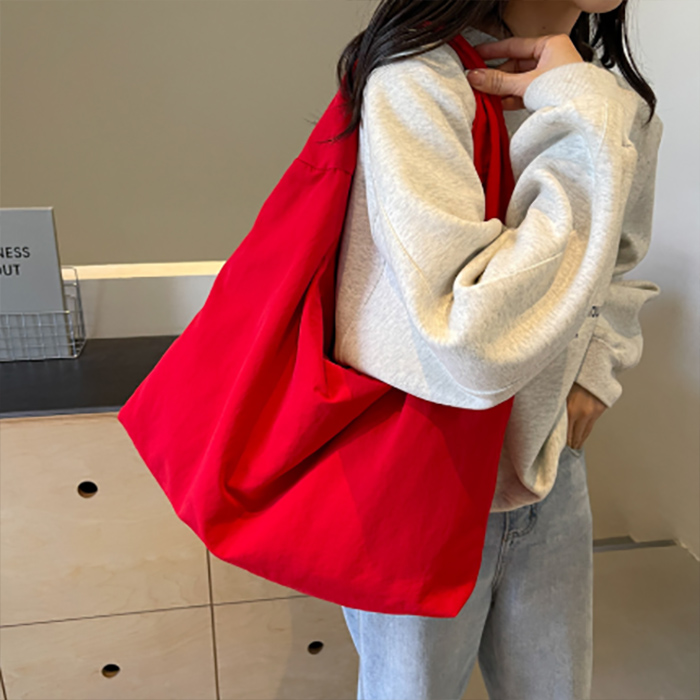 https://fulmo-img-server.com/mama-bag/e2355eb5-461d-4a86-8612-d2c6cdb459cc.jpg