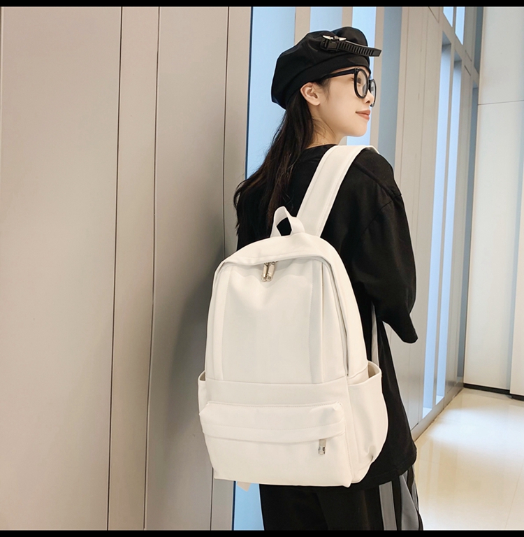  シンプル合皮マザーズリュック