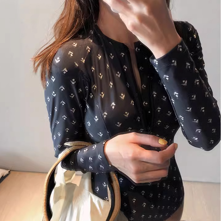 https://fulmo-img-server.com/mamacloset/19edfb80-dd96-4549-96ef-54aed7333700.jpg