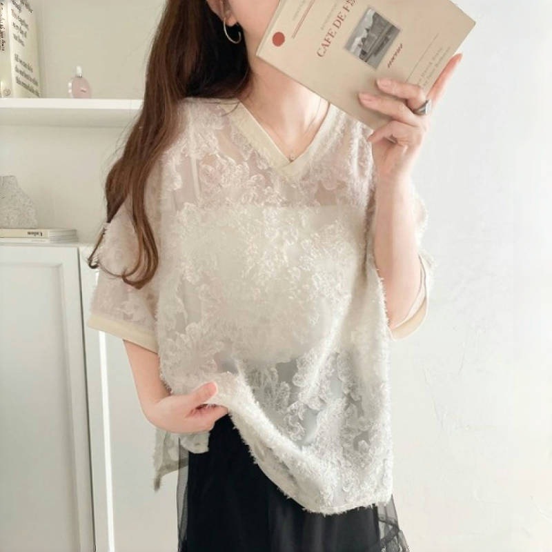 https://fulmo-img-server.com/mamacloset/2a76fa04-a892-476d-ad73-85cf63be0b36.jpg