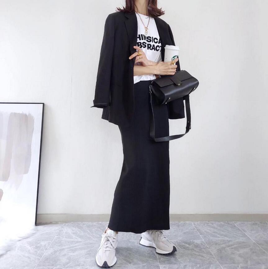 https://fulmo-img-server.com/mamacloset/2f98a78f-ab0f-4359-932e-f5db04faa866.jpg