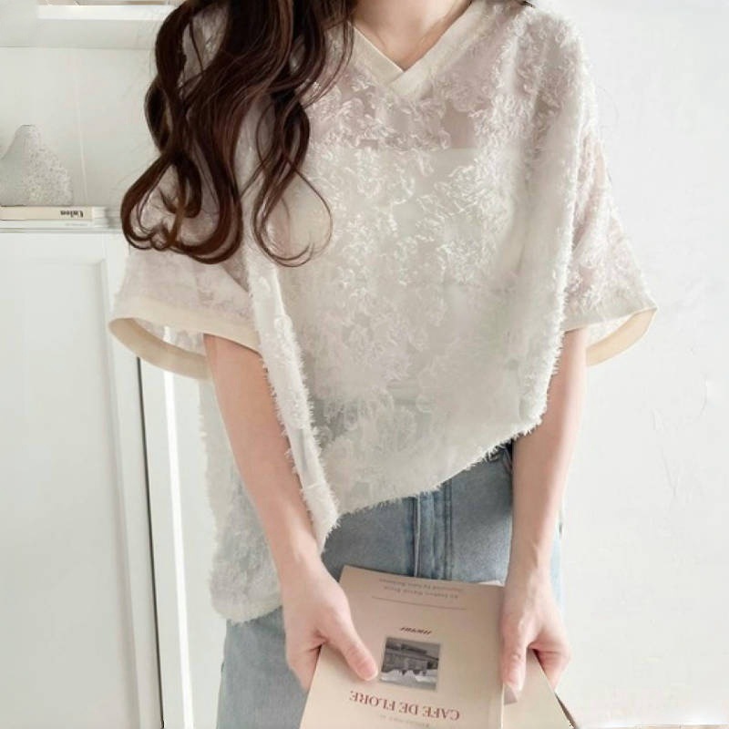 https://fulmo-img-server.com/mamacloset/382c9717-00b1-4732-a6e1-009ac3f2fc01.jpg
