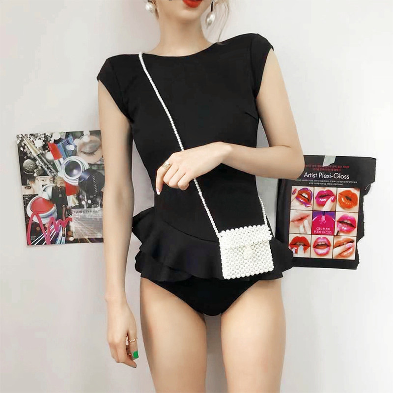 https://fulmo-img-server.com/mamacloset/43a3cbfd-1634-4fe0-af09-42140dcca1bb.jpg