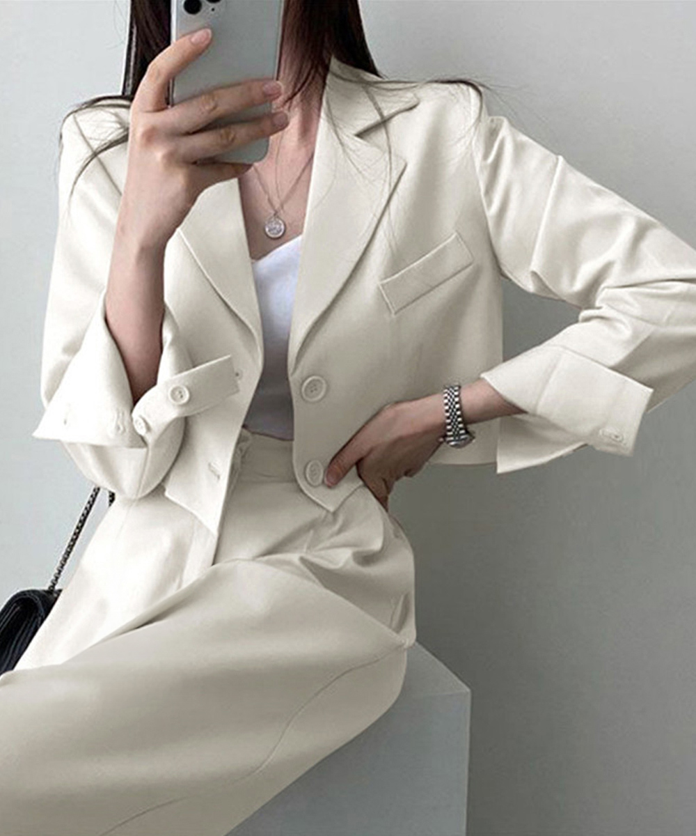 ママコーデ 入学式対応テーラードジャケットパンツスーツ二点セット