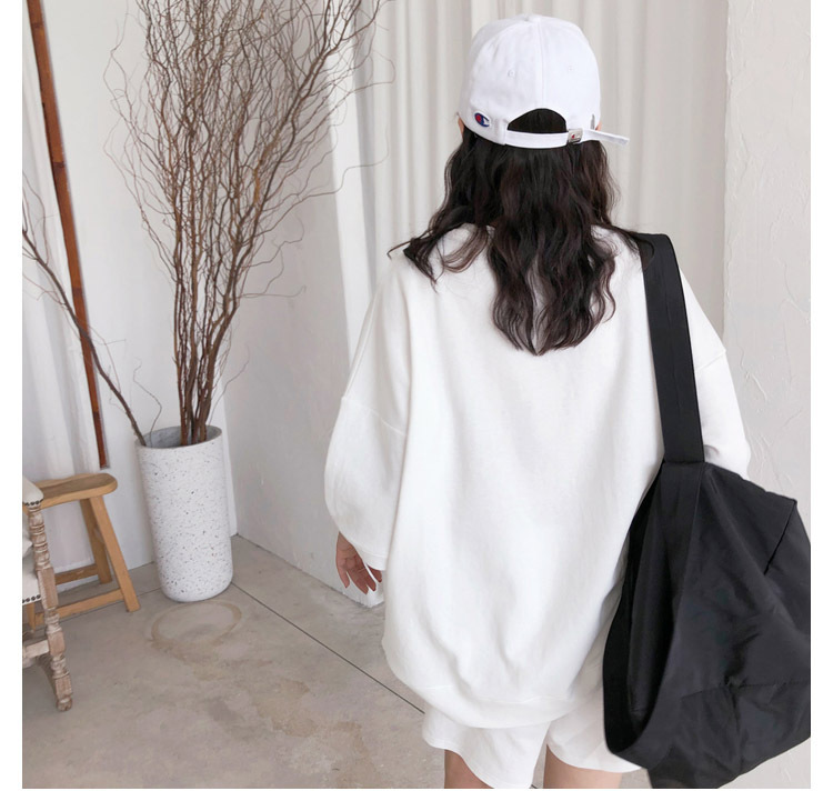 https://fulmo-img-server.com/mamacloset/7c6751b1-f9ff-4a57-aa5f-e963c6b81e23.jpg