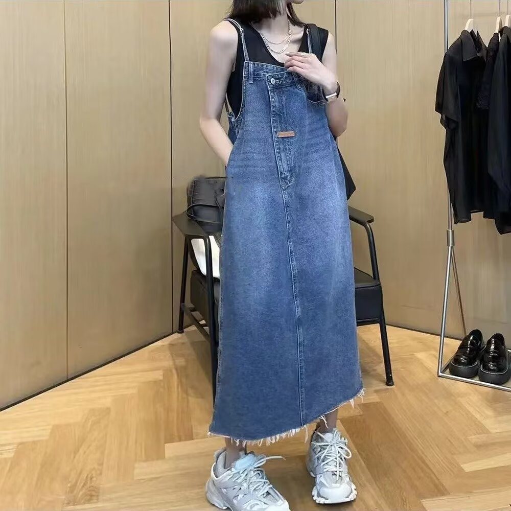 ママコーデ ゆったりデニムサロペットスカート