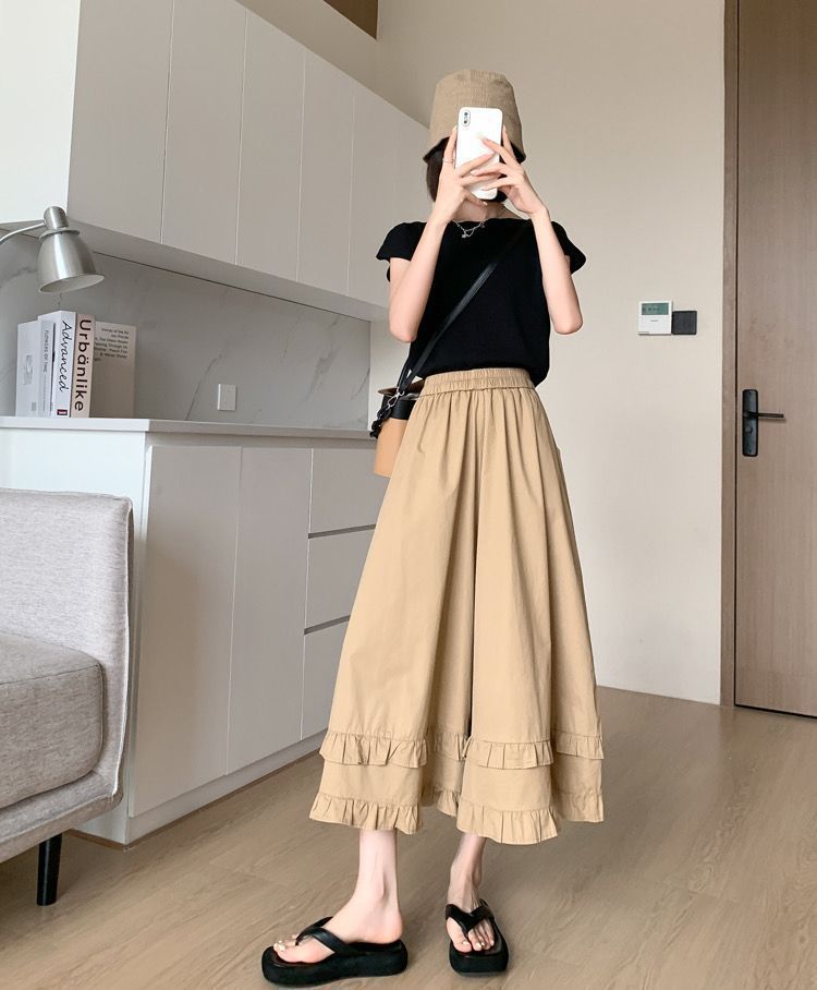 ママコーデ 二段フリル裾ワイドパンツ