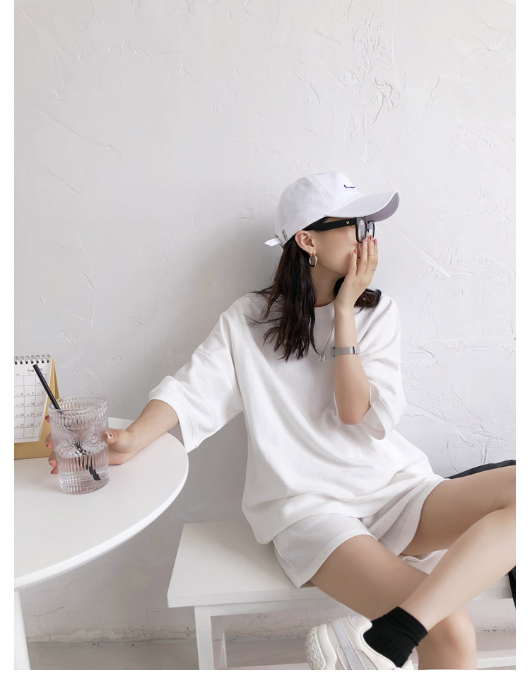 https://fulmo-img-server.com/mamacloset/a545b64a-afbd-4a5c-abf5-4d3f4bace724.jpg