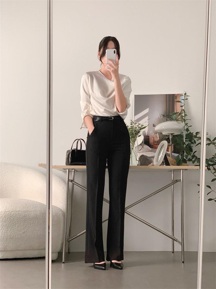 https://fulmo-img-server.com/mamacloset/c2eb73ba-1ab8-44c4-9c22-779b767d8393.jpg