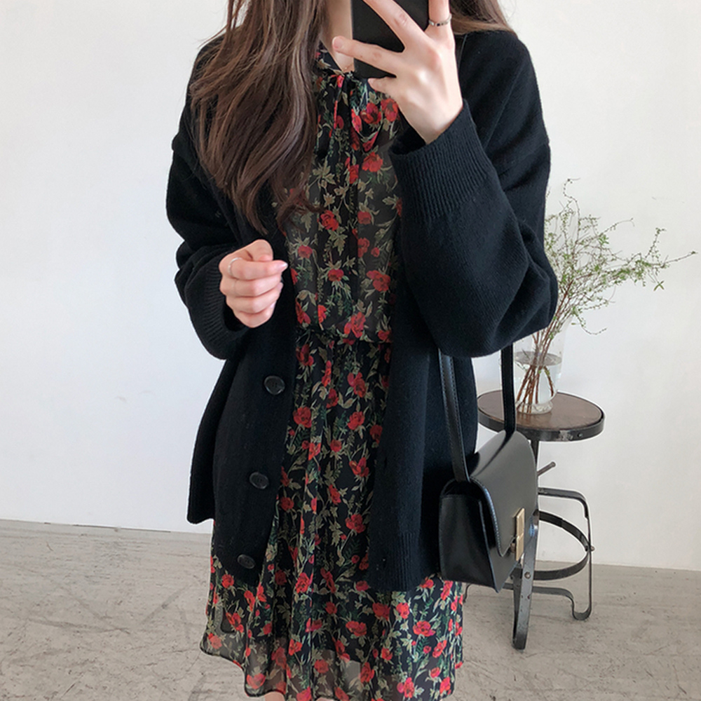ママコーデ 公園散歩に最適ニットカーディガン女性用羽織り