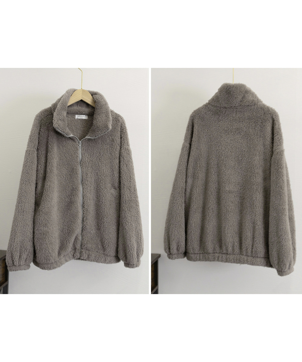 ママコーデ 公園お出かけにぴったりふわふわボアブルゾン