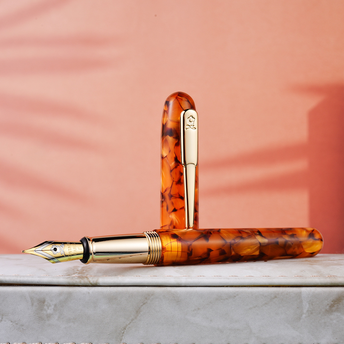 【マーブル】天然石模様 高級 太字 万年筆 - レディース プレゼント 個性的