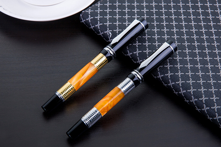 【金属軸】圧倒的質感 艶消しマットブラック 金属万年筆