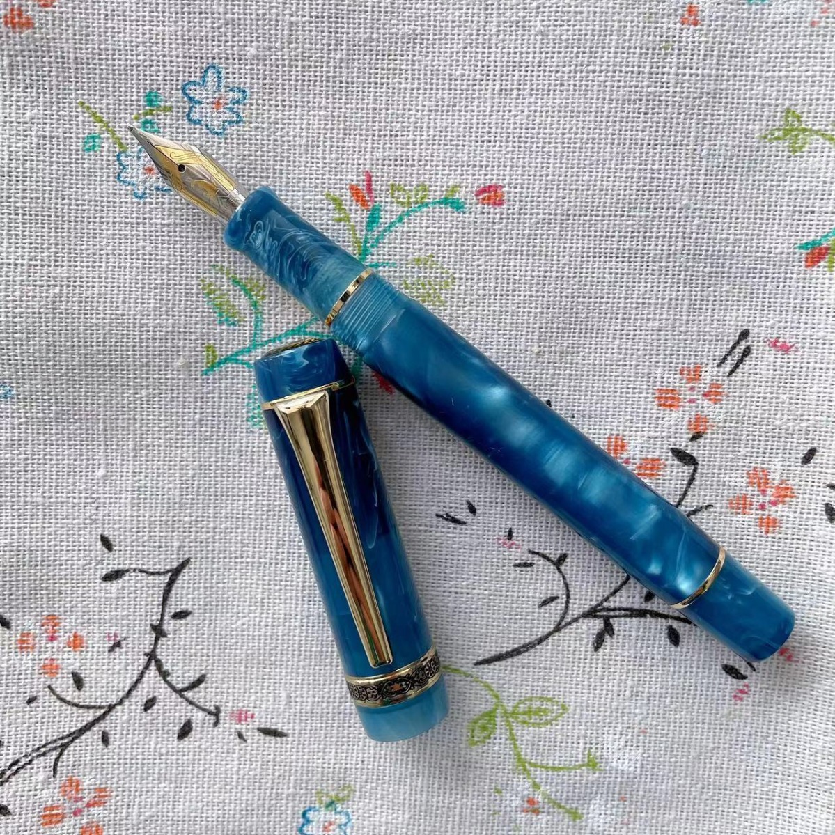 https://fulmo-img-server.com/manpen/4f9b5d0e-cfd4-419c-a8aa-37507eb6eca8.jpg