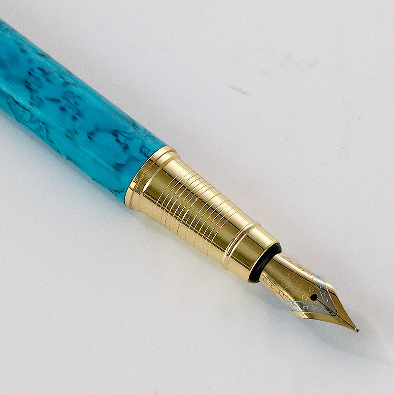 万年筆 細かな粒子模様が美しい透明軸万年筆細字