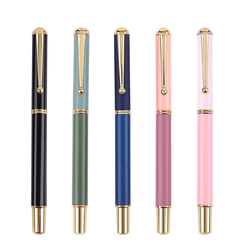 万年筆 上品な金装飾のバイカラー細字万年筆